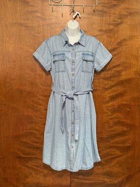 Maurice's Short Sleeve Denim Shirt Dress Womens L Chambray Blue Tie Waist Cotton